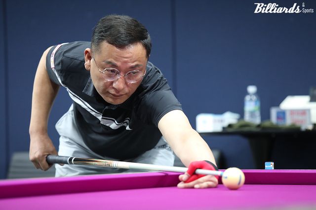 김병호(하나카드)를 3-0으로 꺾은 김영섭.