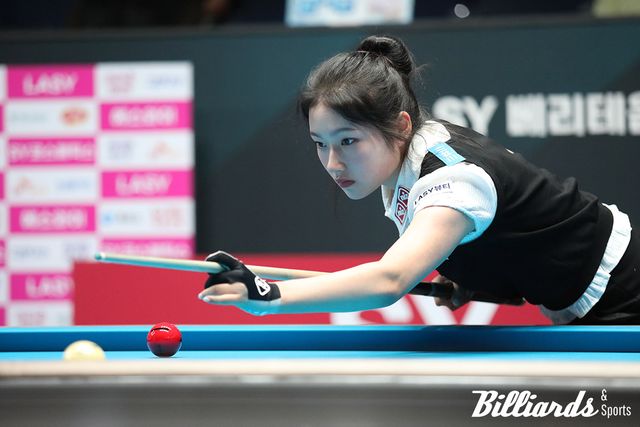 히다 오리에와 16강전에서 대결한 한지은