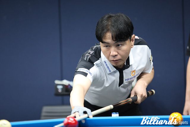 한국 선수 중 가장 높은 애버리지로 64강을 통과한 김현우1은 32강에서 2차 투어 우승자인 다비드 마르티네스를 상대한다.