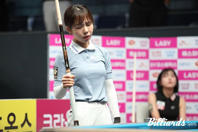 샷이 실패하자 아쉬워하는 김민영.