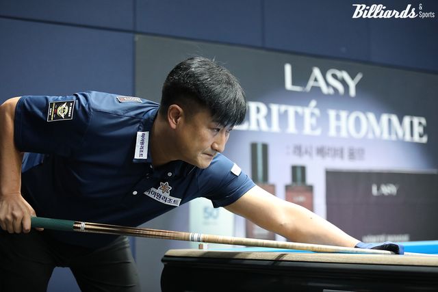 32강에 진출한 이충복(하이원리조트).