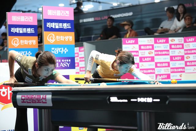 김가영 vs 히다 오리에의 8강전 뱅킹 장면.