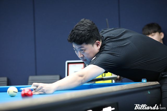 조건휘(SK렌터카)는 승부치기에서 쩐득민(하림)에게 승리를 거두고 32강에 진출했다.