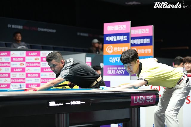 응우옌득아인찌엔 vs 김임권 16강전 뱅킹 장면.