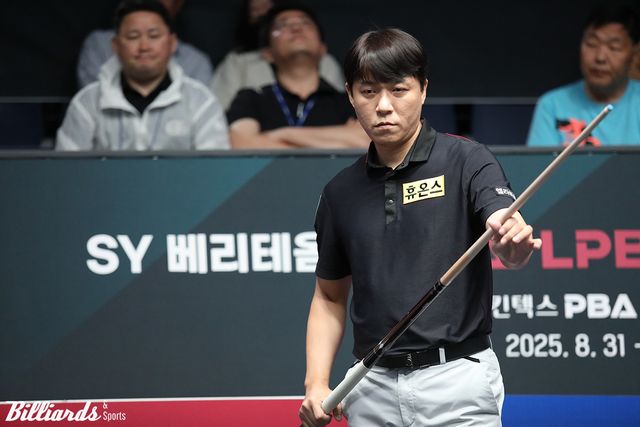 최성원은 2회 연속 우승에 도전하던 3차 투어 우승자 모리 유스케(에스와이)를 3-1로 제압하며 1년 10개월 만에 준결승을 밟았다.