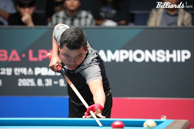 1세트를 먼저 따낸 응우옌득아인찌엔은 2세트부터 최성원의 맹타에 밀려 역전을 허용했다.