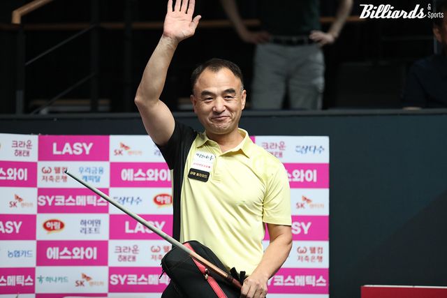 이승진(55)은 PBA 도전 7년여 만에 사상 첫 우승을 차지하며 당구 커리어의 정점을 찍었다.&nbsp; 사진=고양/이용휘 기자