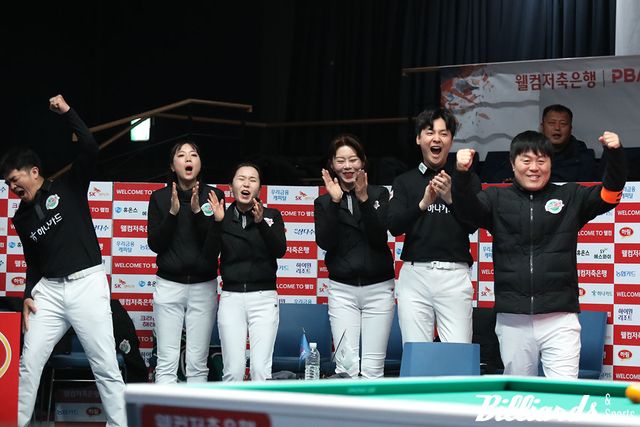 하나카드가 풀세트 접전 끝에 크라운해태를 세트스코어 4-3으로 물리치고 준플레이오프 1 대 1로 맞섰다. 사진=고양/김민영 기자