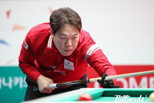 5세트를 단 2이닝 만에 승리하며 승부를 마무리 지은 SK렌터카의 주장 강동궁.