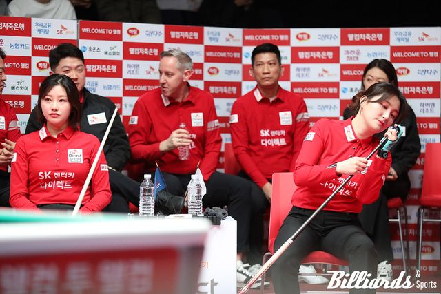 2세트 첫 승을 거둔 조예은-강지은