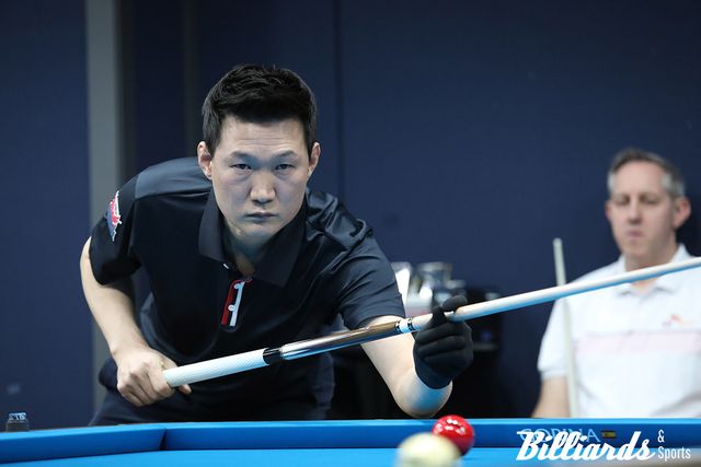 이희진은 3번의 도전 만에 PBA 1부 투어에서 첫 승을 거두고 64강에 진출했다.