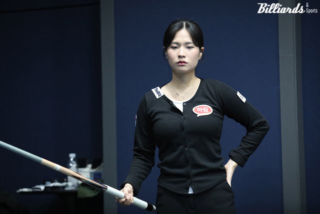 32강에서 용현지와 대결하는 박정현(하림).