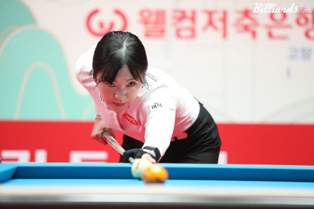 김상아(하림)는 장가연과 16강 진출을 다툰다.