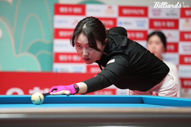 강지은(SK렌터카)은 32강에서 권발해와 대결한다.