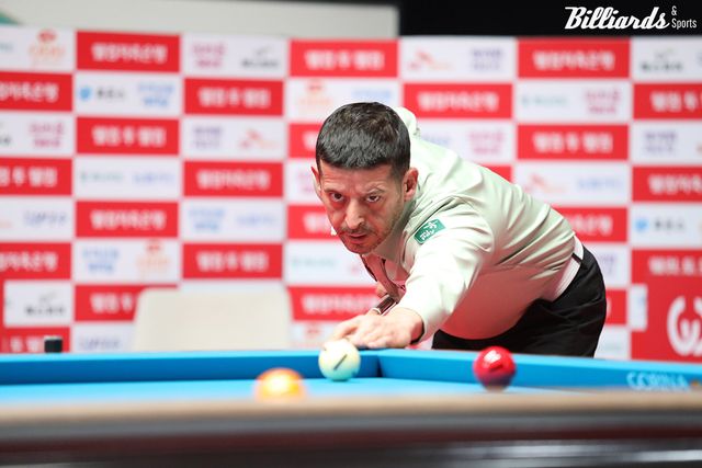 무라트 나지 초클루(하나카드)는 윤순재를 3-1로 꺾었다.