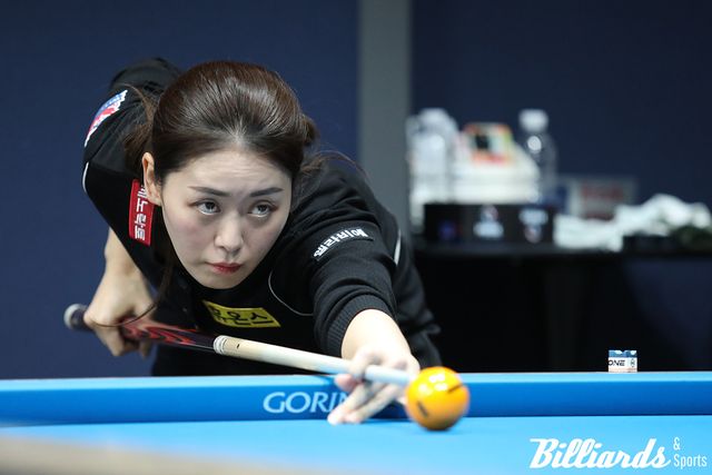 임경진과 32강에서 만난 최지민.