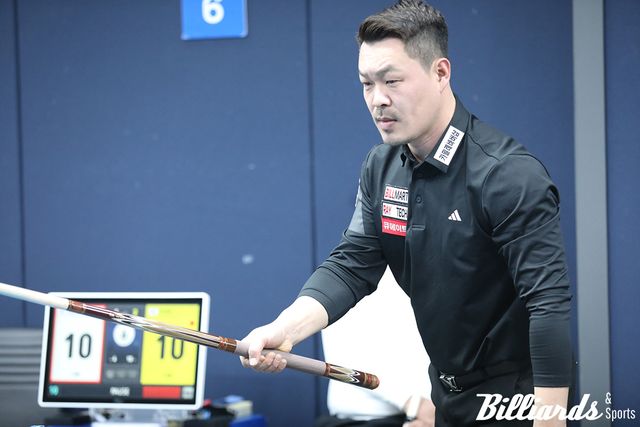 32강에서 다니엘 산체스와 대결하는 이상용,