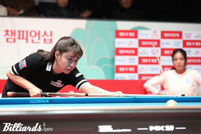 5번째 대결 만에 스롱 피아비를 꺾은 임경진.