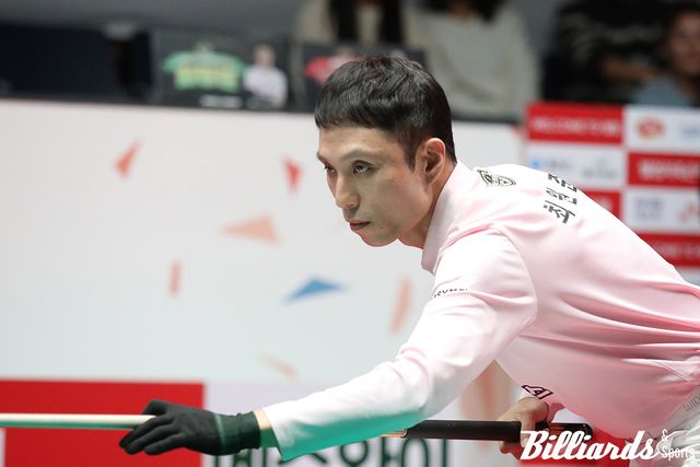 조재호를 0-3으로 물리치고 16강에 오른 최원준1.