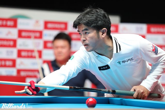 고경남에게 승리한 응우옌꾸옥응우옌(하나카드)은 8강에서 노병찬과 대결한다.