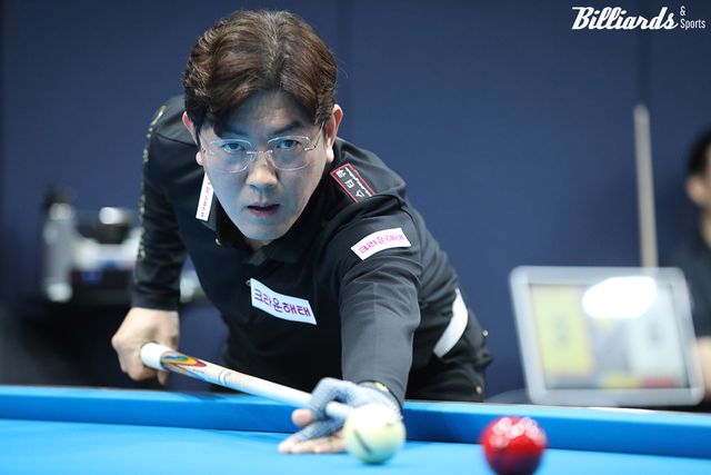 김재근(크라운해태)은 개막전 8강 이후 두 번째 16강에 진출했다.