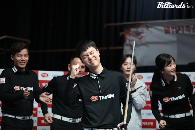 김영원(하림)은 세트스코어 2-2에서 5세트를 승리했다.