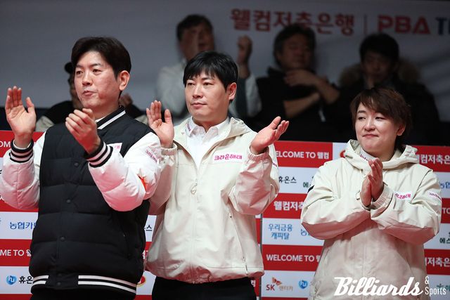 크라운해태의 김재근, 노병찬, 히가시우치 나쓰미.