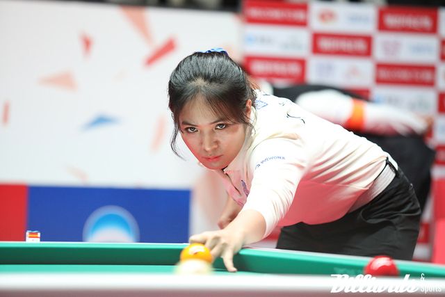 2세트와 6세트 승리로 우리금융캐피탈의 1위 탈환을 도운 스롱 피아비. 사진=고양/이용휘 기자