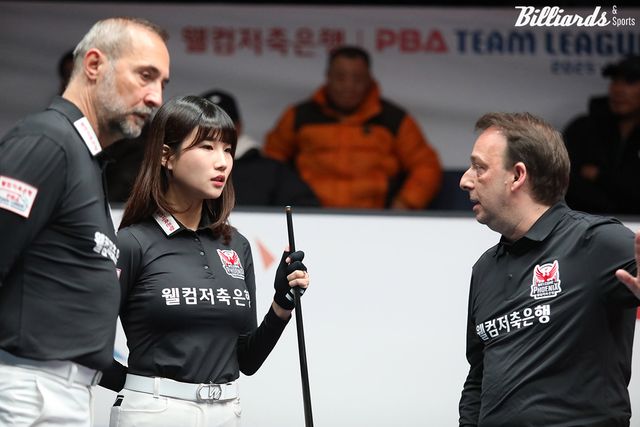 웰컴저축은행 세미 사이그너(튀르키예), 용현지, 다니엘 산체스(스페인).