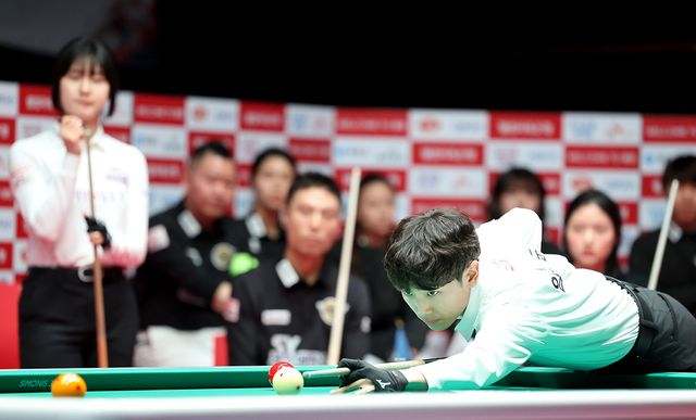 7세트에서 승부를 마무리한 하이원리조트 임성균.