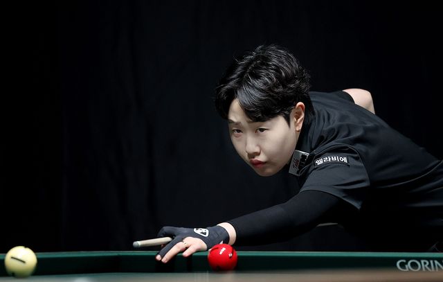 임정숙과 8강에서 대결하는 김세연(휴온스).