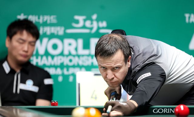 체네트는 조별리그에서 한국의 이승진, 강민구(우리금융캐피탈) 등 강자들을 꺾고 16강에 올라왔다.