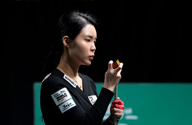 한지은과 준결승에서 대결하는 이우경(에스와이).