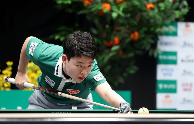 김영원(하림)이 PBA 월드챔피언십 8강에서 응오딘나이(SK렌터카)에게 3-0 완승을 거두며 준결승에 진출했다. 사진=PBA 제공