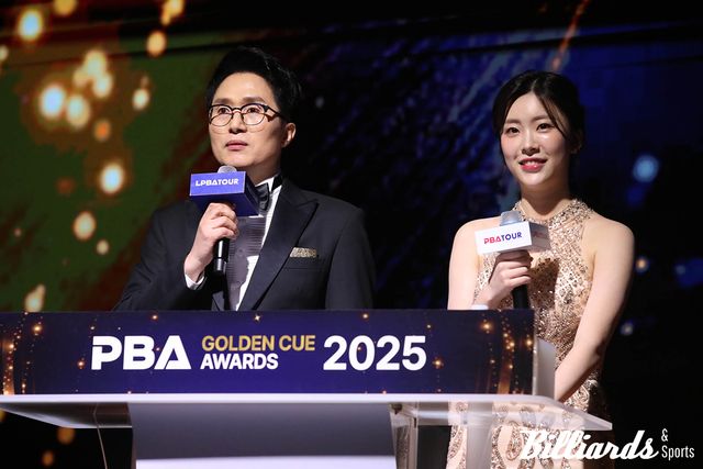 PBA 골든큐 어워즈 2025'에서 사회를 맡은 정수빈(오른쪽)과 박찬 아나운서(왼쪽). 정수빈은 올해 시상식에서도 사회를 맡는다.