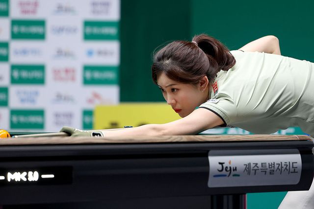 H조에서 2승을 거두고 16강에 오른 정수빈.