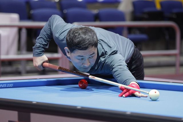 최완영(광주)이 보고타 3쿠션 당구월드컵 최종예선에서 2승을 거두며 조 1위로 32강에 진출했다.&nbsp; 사진=SOOP 제공