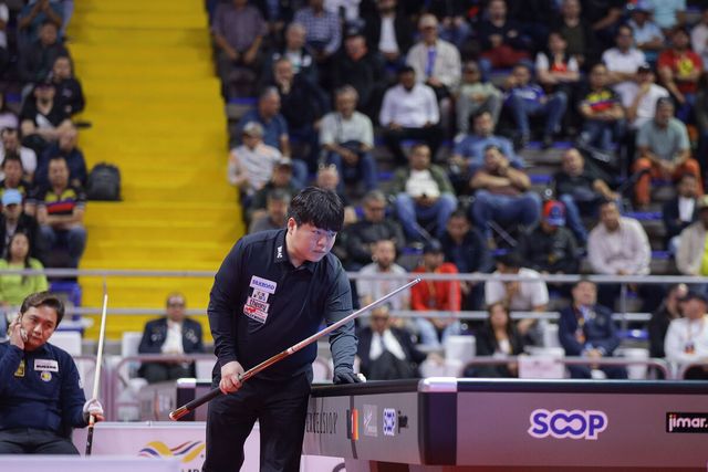 조명우는 세계선수권과 아시아선수권, 그리고 당구월드컵 등 총 세 번째 결승에서 대결한 쩐타인룩(베트남)에게 하이런 17점의 장타를 터트려 역전승을 거뒀다.