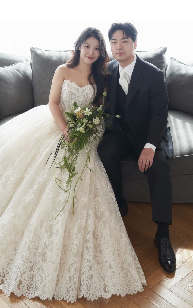 예비 신랑 김행직과 신부 김보라 씨.