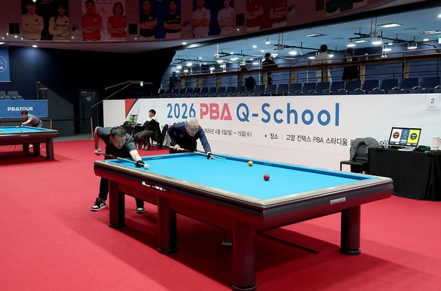 1라운드 첫날 경기 장면.