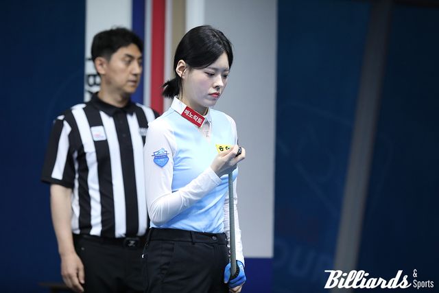 서한솔은 강유진을 3-0으로 완파하고 8강에 진출했다.