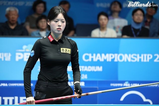 개막전 4강에 오르며 활약했던 서한솔(휴온스)은 2차 투어 초반 두 경기를 모두 승리하고 32강에 진출했다.
