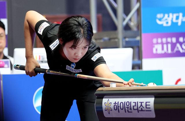 초반 열세를 뒤집고 세트스코어 3-1 승리를 거둔 스롱 피아비. PBA 제공