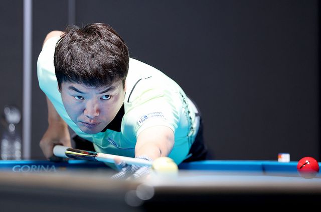 다니엘 산체스를 꺾고 8강에 오른 강민구