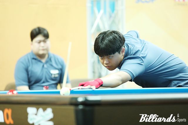 '17세 도전자' 김현우가 손준혁과 결승 무대에 올랐다.&nbsp;