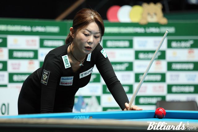 김가영은 1점대의 애버리지를 기록했지만, 마지막 1점을 놓쳐 끝내 8강행에 실패했다.
