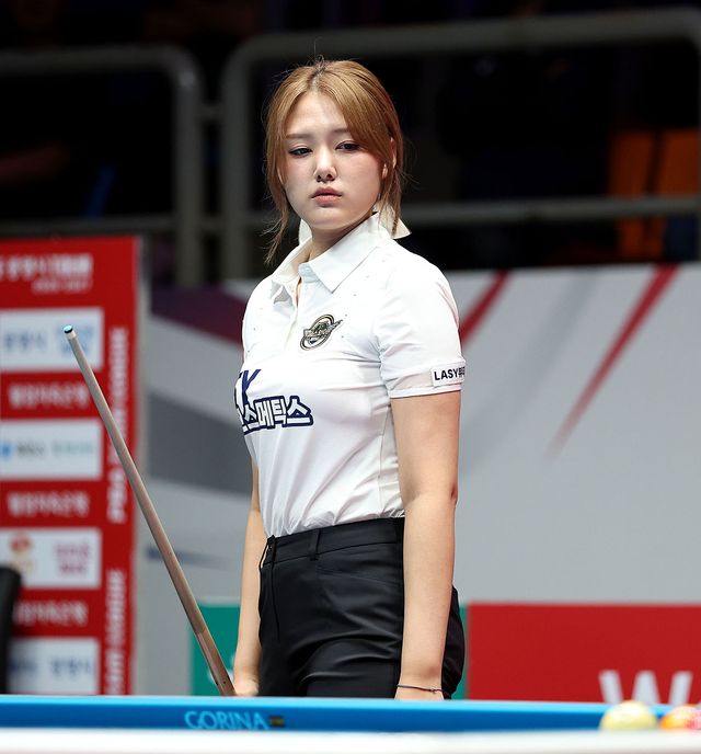 3일차 경기에서 6세트 여자단식 세트를 맡은 권발해. 사진=PBA 제공