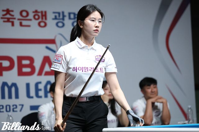 2, 6세트에 출전한 이미래는 두 세트 연속으로 '캄보디아 특급' 스롱 피아비를 꺾고 승부를 마지막 7세트까지 연장했다.