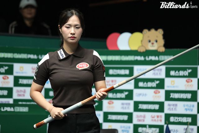 박정현(하림)도 처음 결승에 진출해 강유진과 17번째 LPBA 여왕 자리를 놓고 격돌한다.