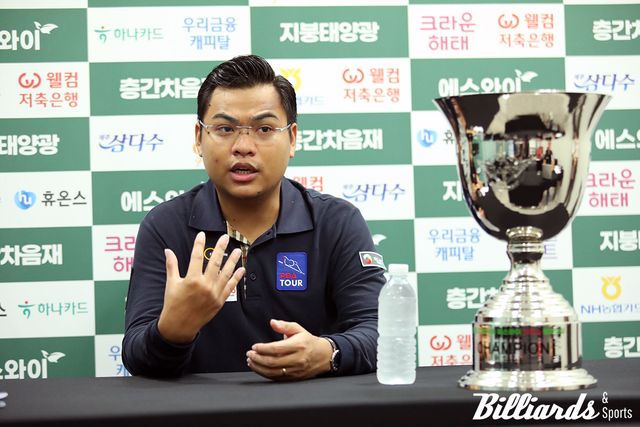 우승 기념 기자회견을 하고 있는 응우옌쩐타인타오. 사진=고양/이용휘 기자